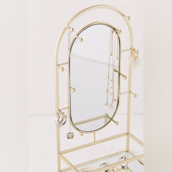 Urban Outfitters Minimalist Faye Jewelry Mirror Vanity Storage Holder in Gold - Picture 5 of 13